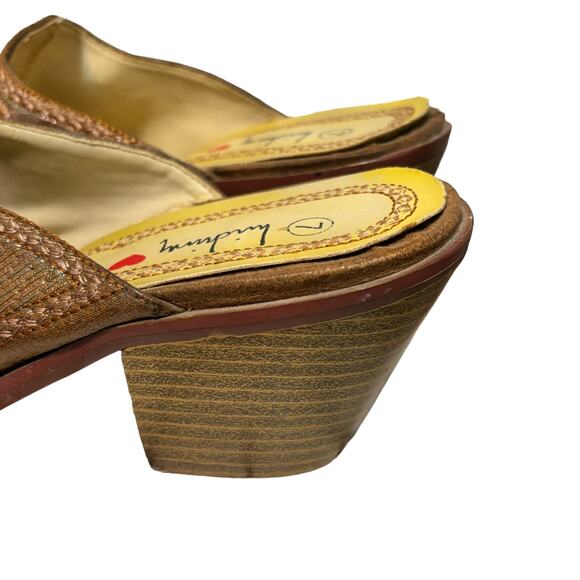 Luichiny Patia - Womens Tan Beaded Dress Shoe - Pointed Toe - Western - Size 7 - Picture 6 of 13